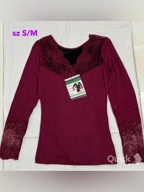 NWT Lace Thermal Shaper Top
